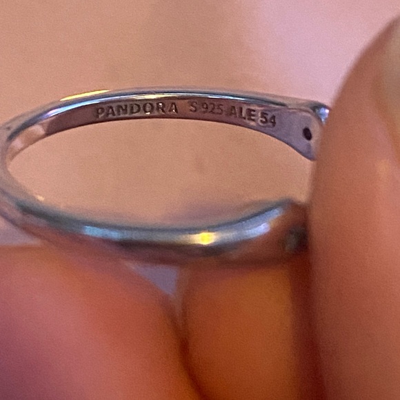 Pandora x Disney Aladdin Princess Jasmine Ring - Picture 2 of 3